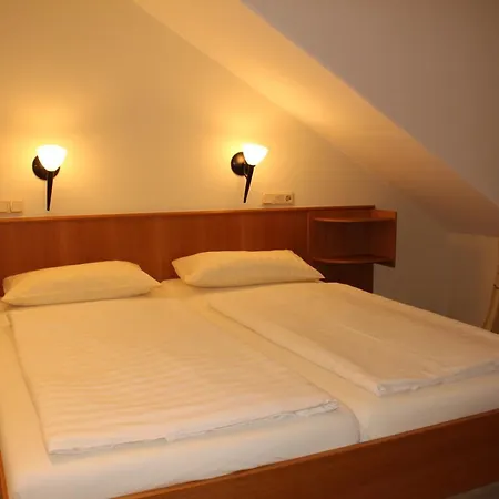 Alt Reinsport Hotel Piesport