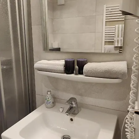 Alt Reinsport * Piesport